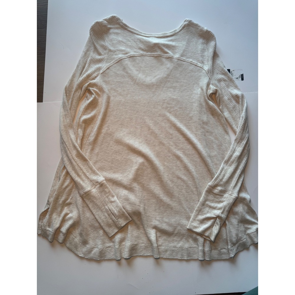 We The Free People Cream Waffle Knit Thermal Long Sleeve Thumbhole Top Small - Picture 6 of 7